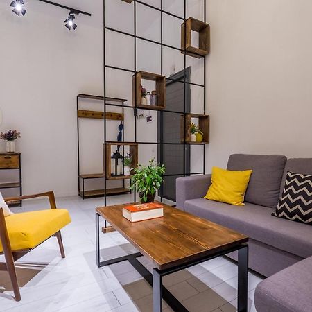 Irina'S Cozy Apartment In Old Tbilisi Esterno foto