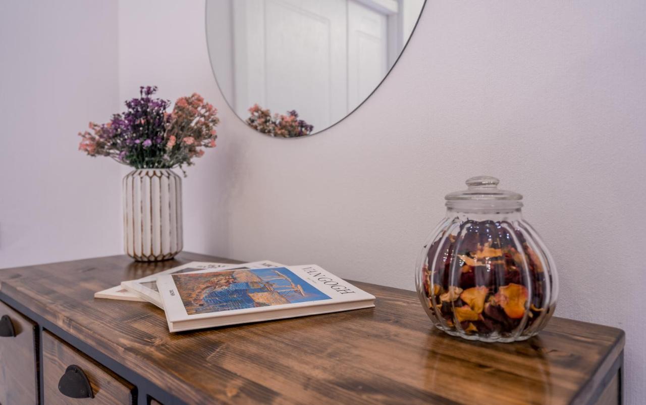 Irina'S Cozy Apartment In Old Tbilisi Esterno foto