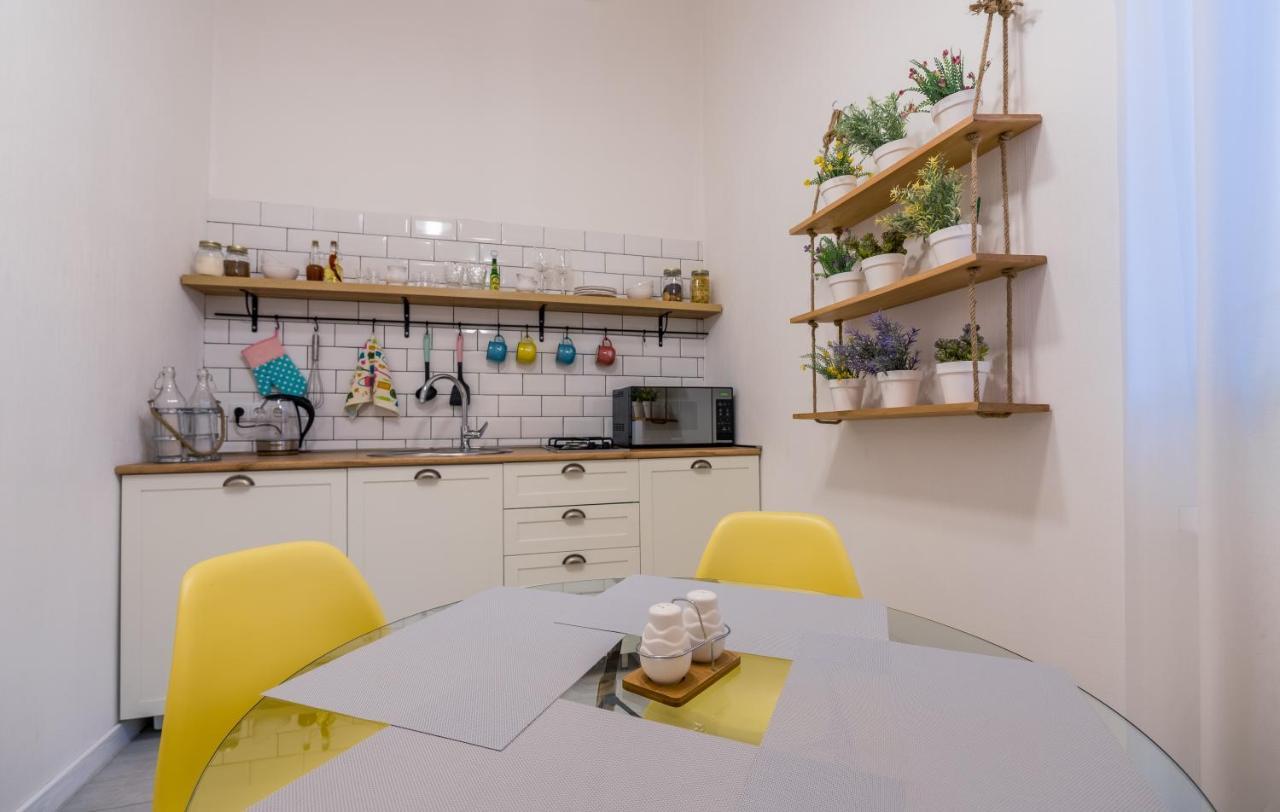 Irina'S Cozy Apartment In Old Tbilisi Esterno foto