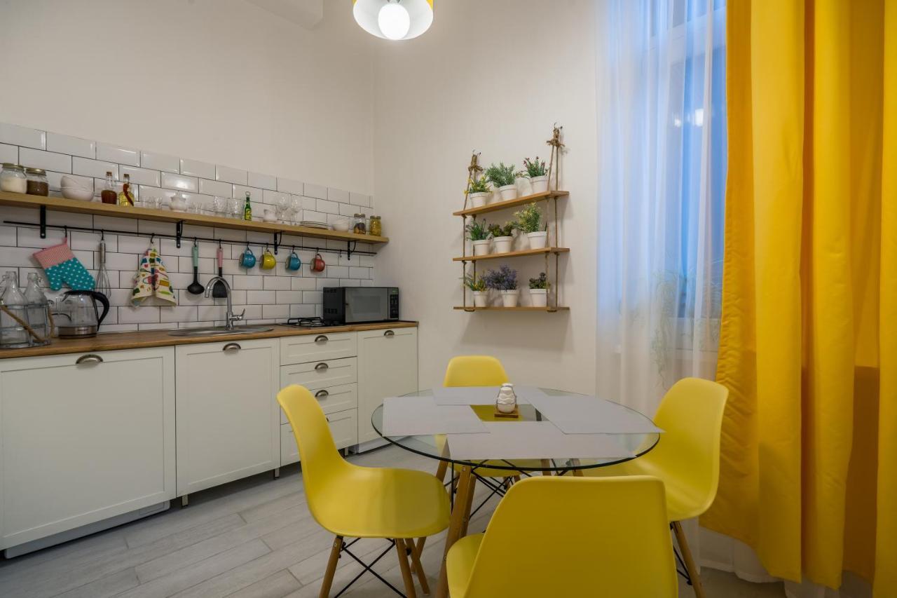Irina'S Cozy Apartment In Old Tbilisi Esterno foto